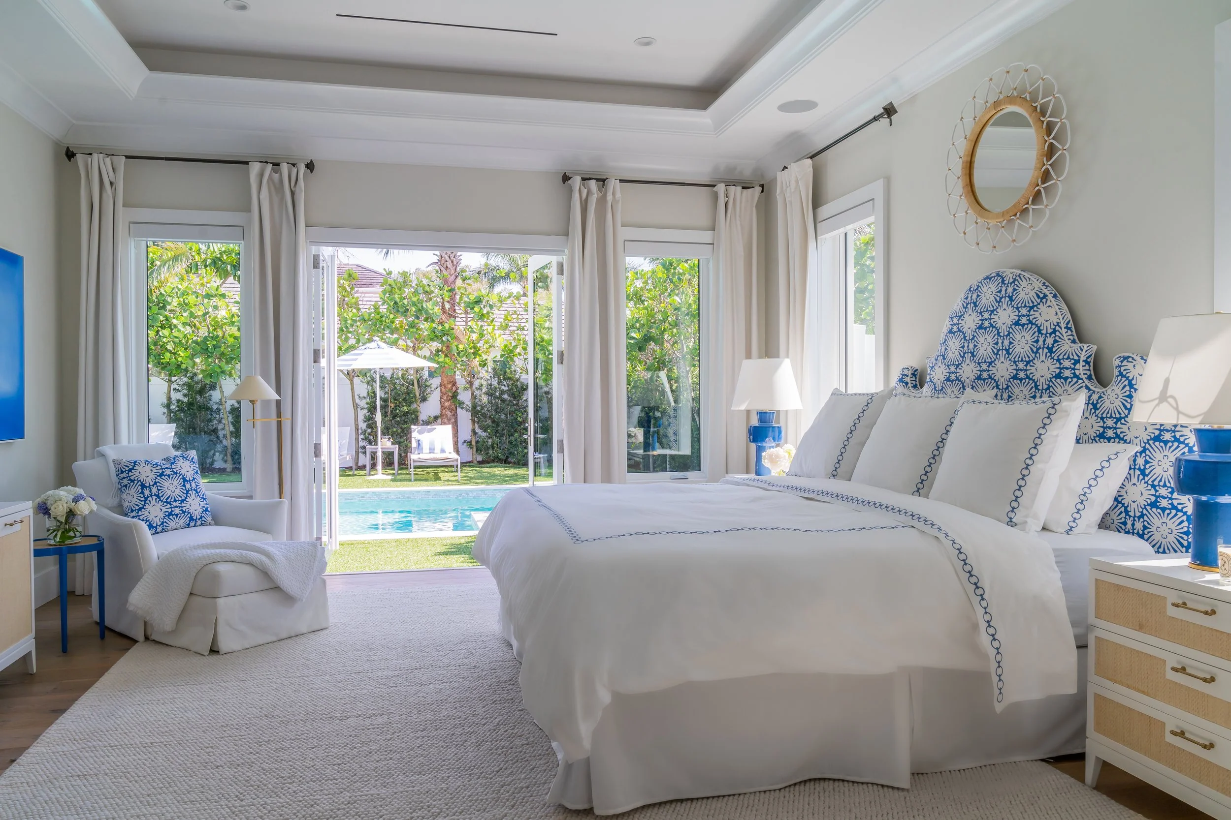 Charleston Platform Bed - Image 4
