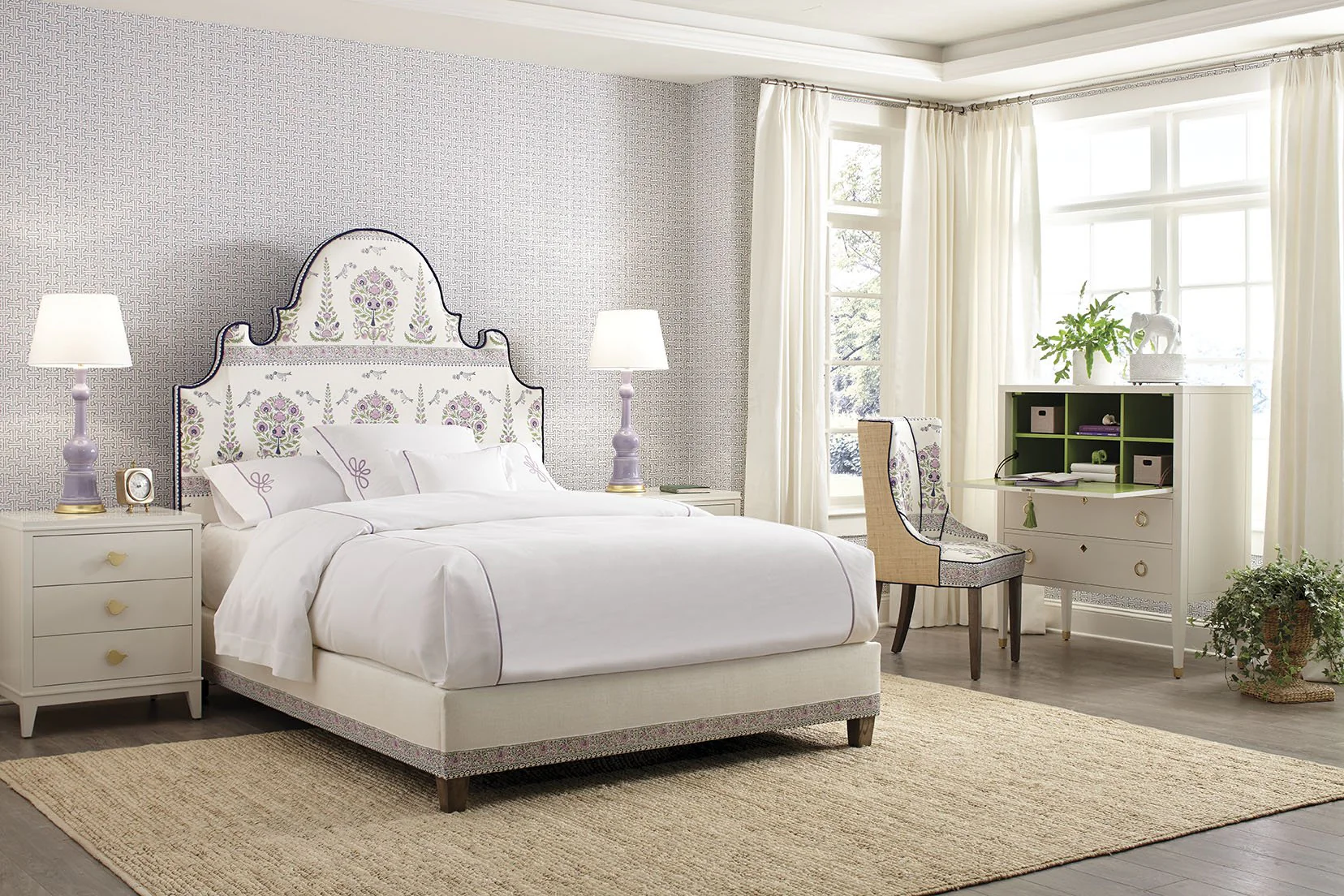 Charleston Platform Bed - Image 7